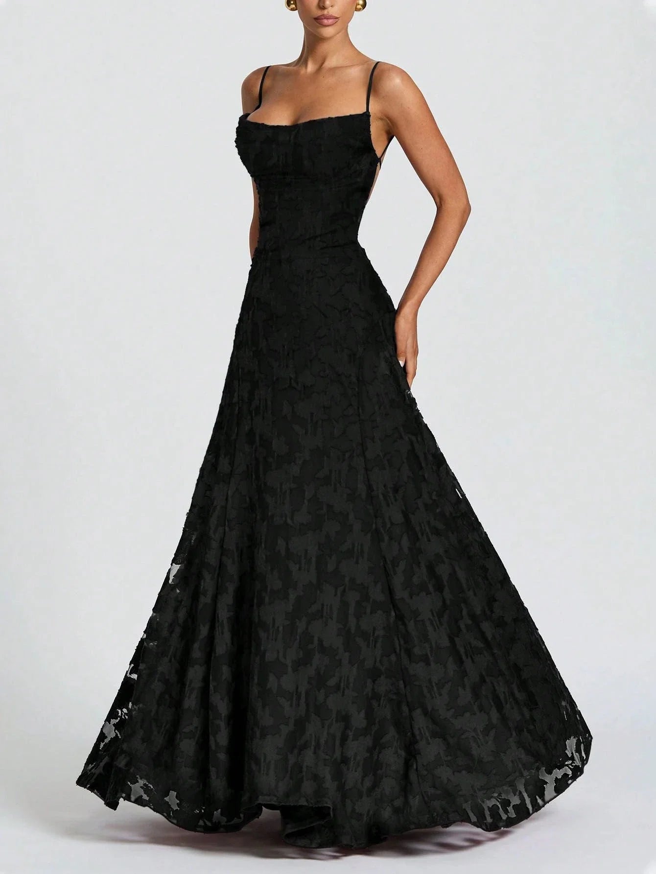 SOFIA | Elegante vestido maxi de encaje