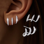 Pendientes con circonita en engaste de tres garras