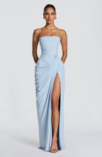 HANNAH | Elegante vestido maxi con drapeado y alta abertura