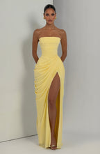 HANNAH | Elegante vestido maxi con drapeado y alta abertura