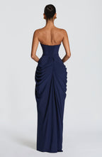 HANNAH | Elegante vestido maxi con drapeado y alta abertura