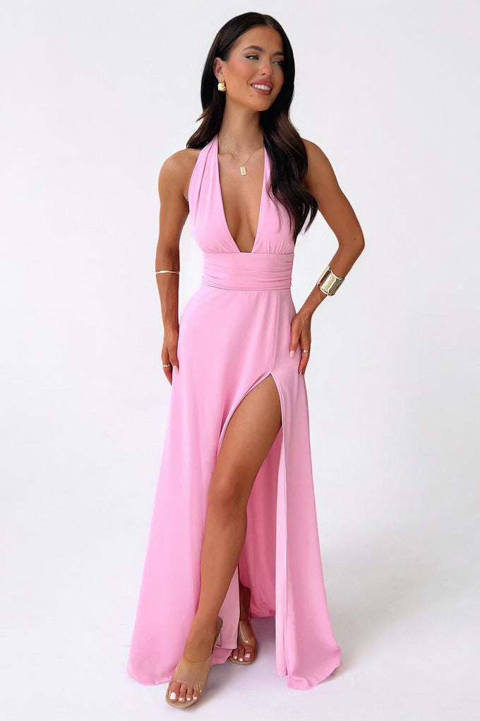 LILLI | Vestido Maxifalda con Cuello Halter y Alta Abertura