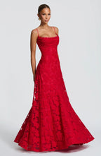 SOFIA | Elegante vestido maxi de encaje