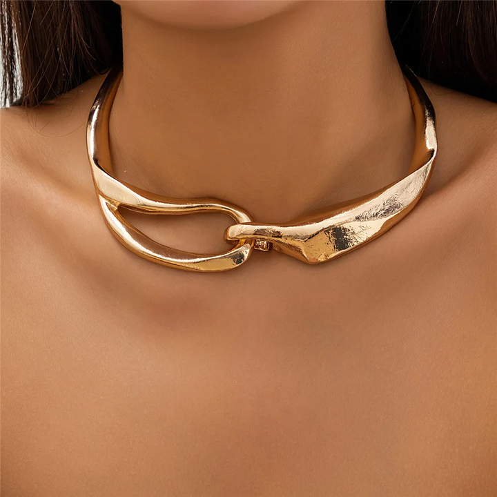 Collar de oro con textura