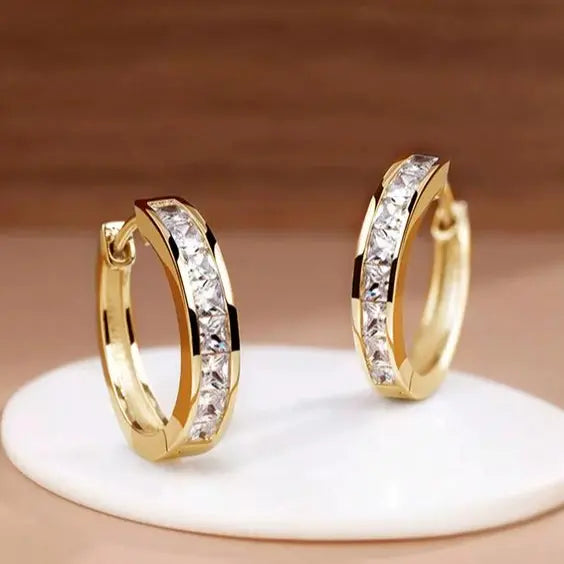 Pendientes de aro en oro y cristal